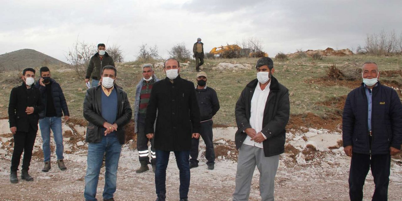 Arazilerinin yanına taş ocağı kurulan köylüler: ÇED raporu gözden geçirilsin!