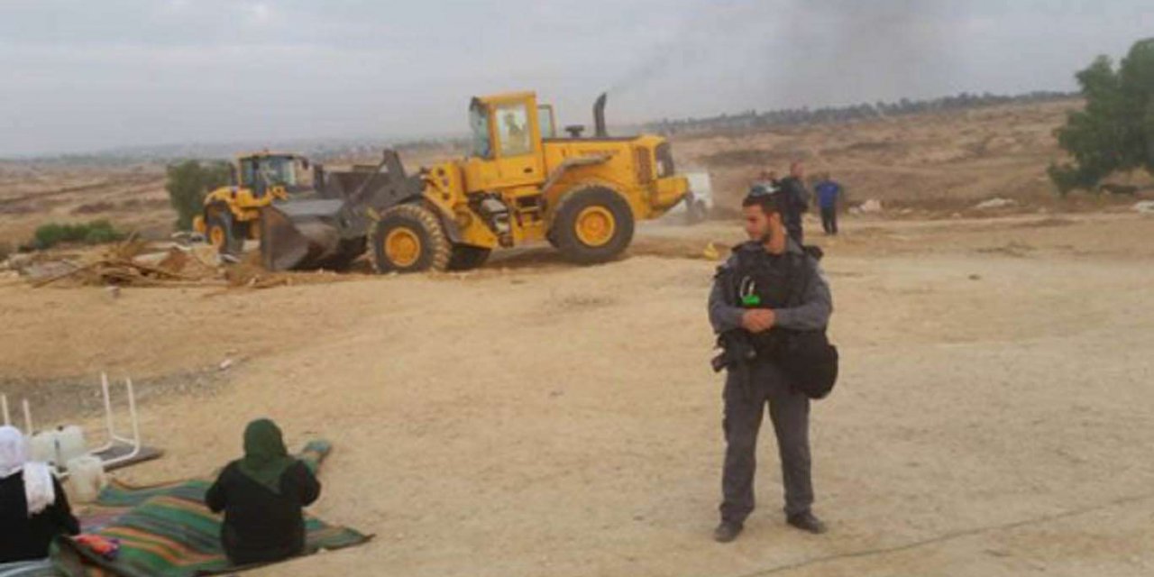 The Zionist regime razes Araqib village in Negev for 185th time