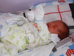 Anne ve baba adaylarına ücretsiz doğuma hazırlık kursları