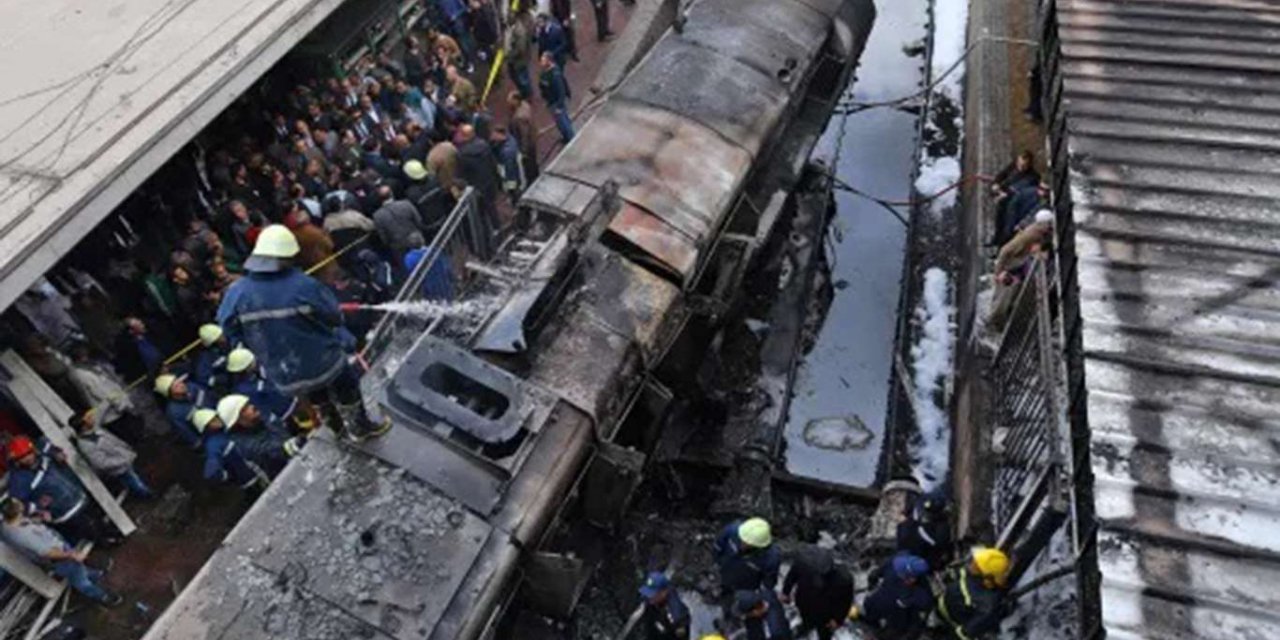 At least 32 people killed, over 60 injured in Egypt train collision