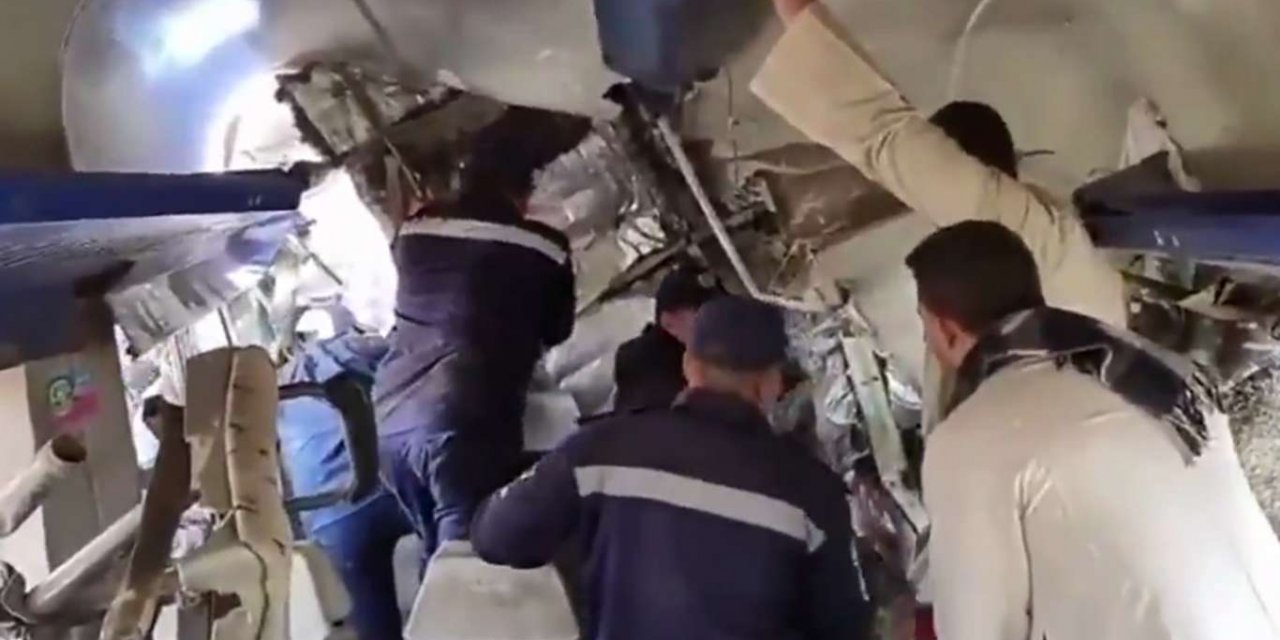 Mısır'daki trenlerin çarpışma anına ait görüntüler ortaya çıktı