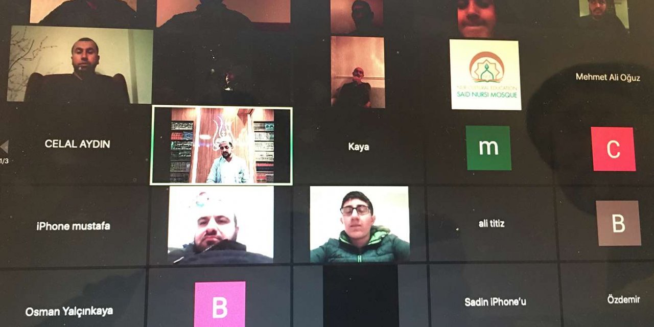 Londra Said Nursi Camii, online Beraat Kandili programı düzenledi