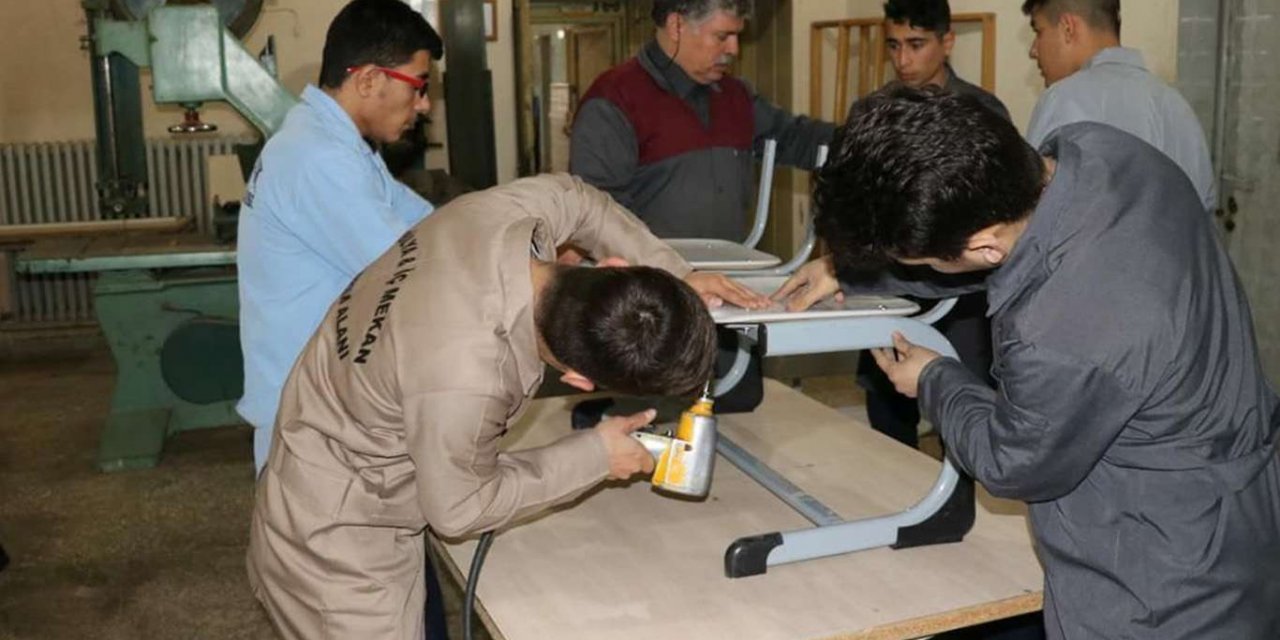 Sanayide gelişimin gençlerle sağlanması hedefleniyor