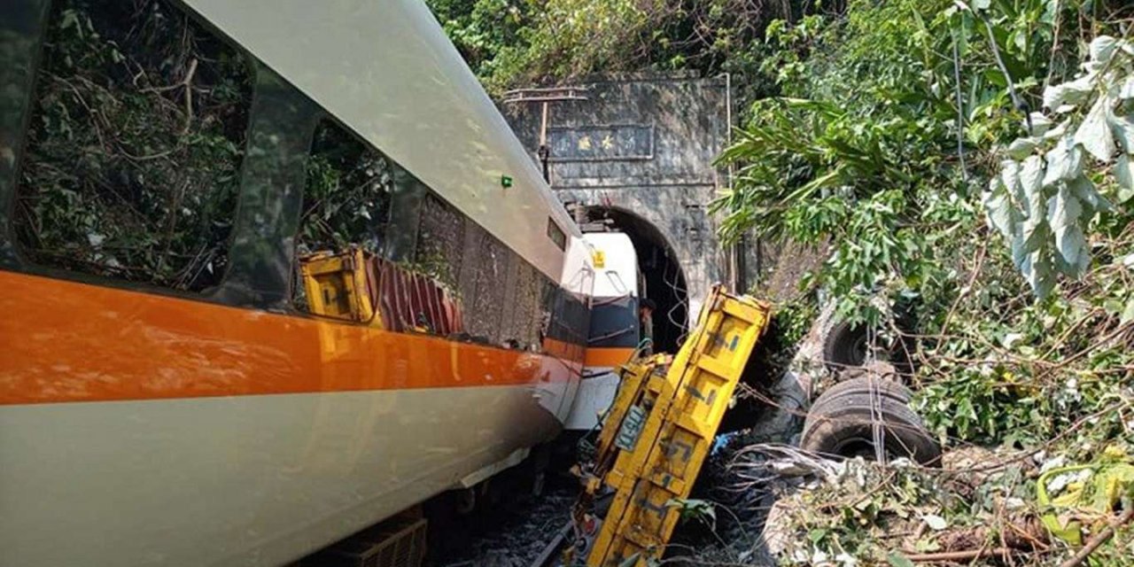 Tayvan'daki tren kazasında ölenlerin sayısı 48'e yükseldi