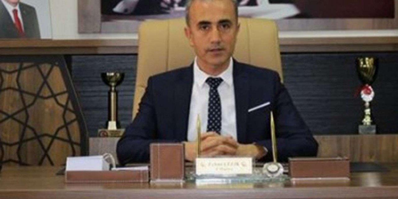 Otizm 24 ay ve sonrasında ortaya çıkan bir gelişimsel yetersizliktir