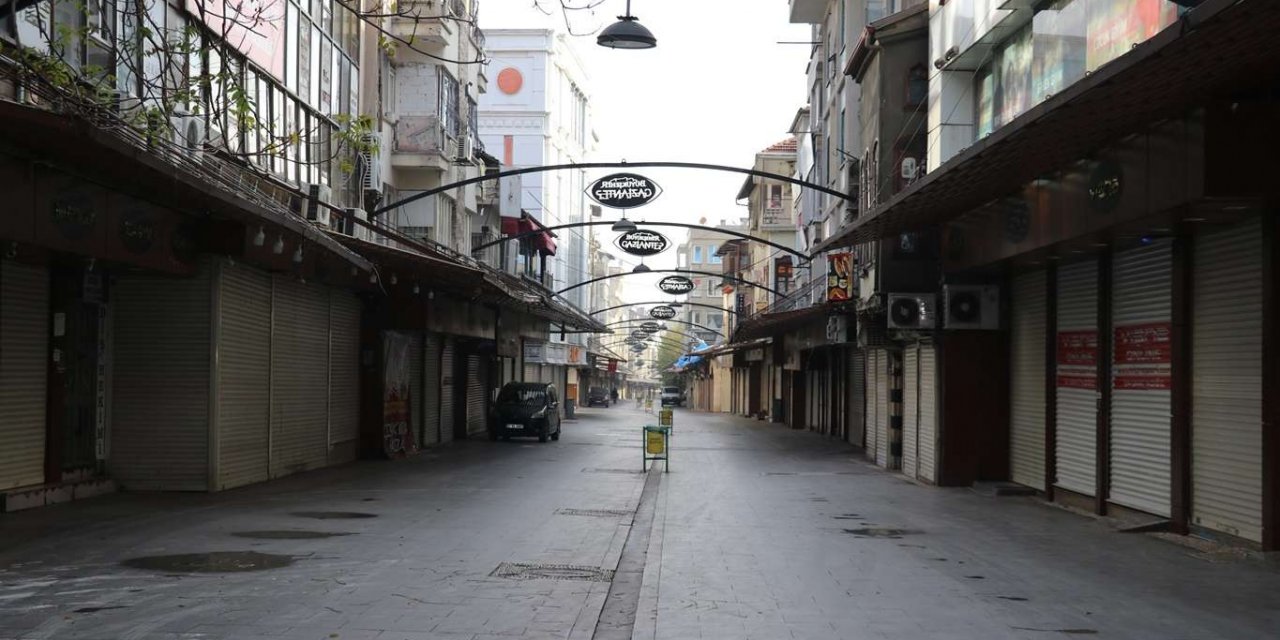 Kırmızı kategoride yer alan Gaziantep’te kısıtlama sessizliği