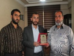 Hayırseverlere Kutlu Doğum plaketleri verildi