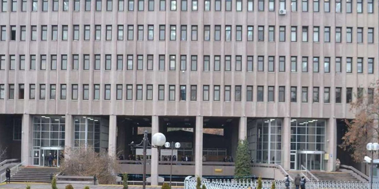 Derheqê 103 amîralan de lêpirsîn hat destpêkirin