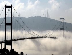 Harem açıklarında iki yolcu teknesi çarpıştı