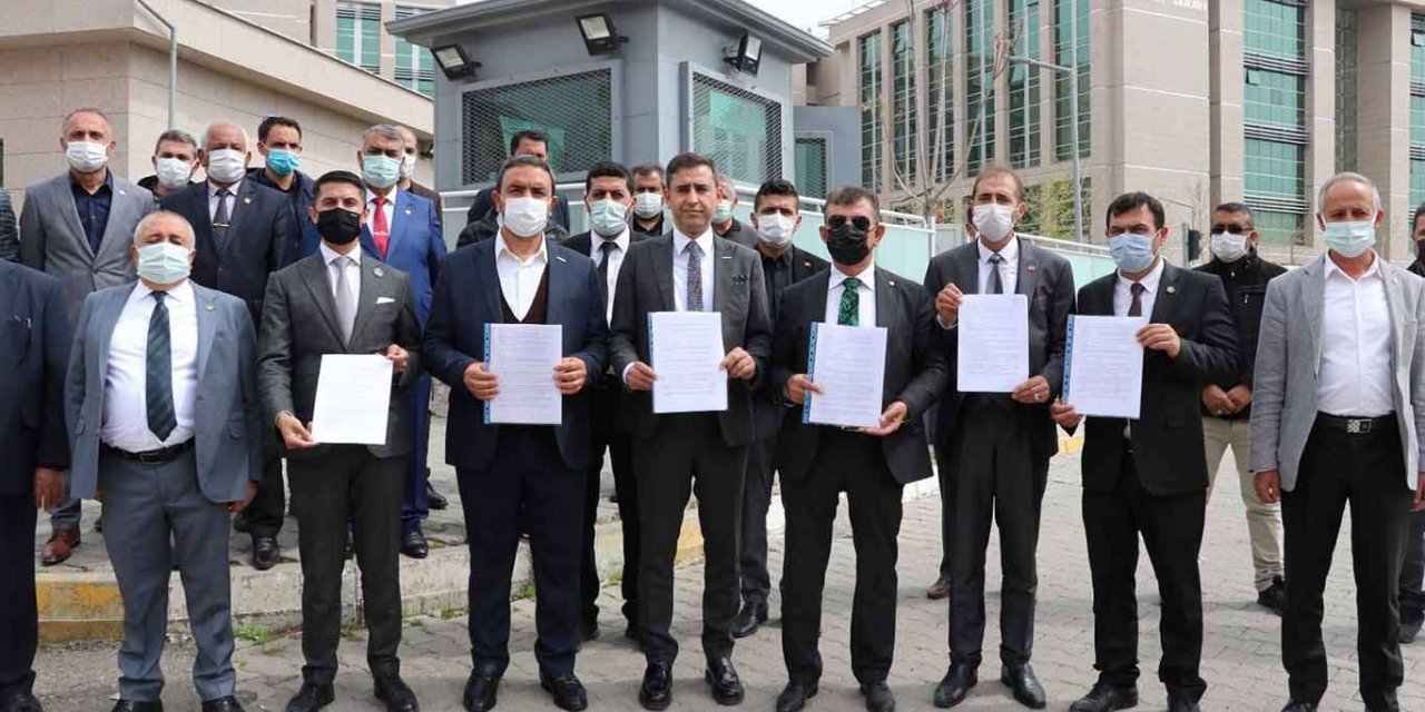 Batman’daki STK’lar amiraller hakkında suç duyurusunda bulundu