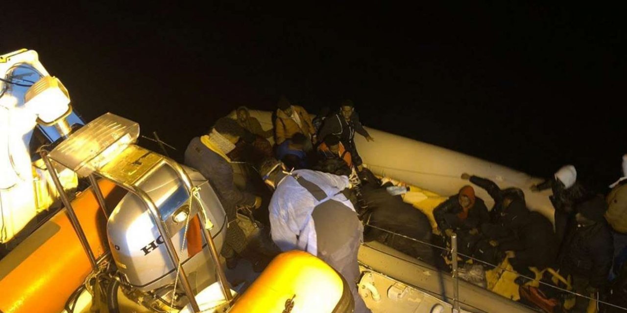 Turkish Coast Guard rescues 64 irregular migrants off western Turkey