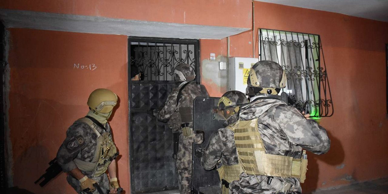 Adana'da DAİŞ operasyonu: 7 gözaltı