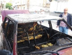 Çok sayıda araç kundaklandı