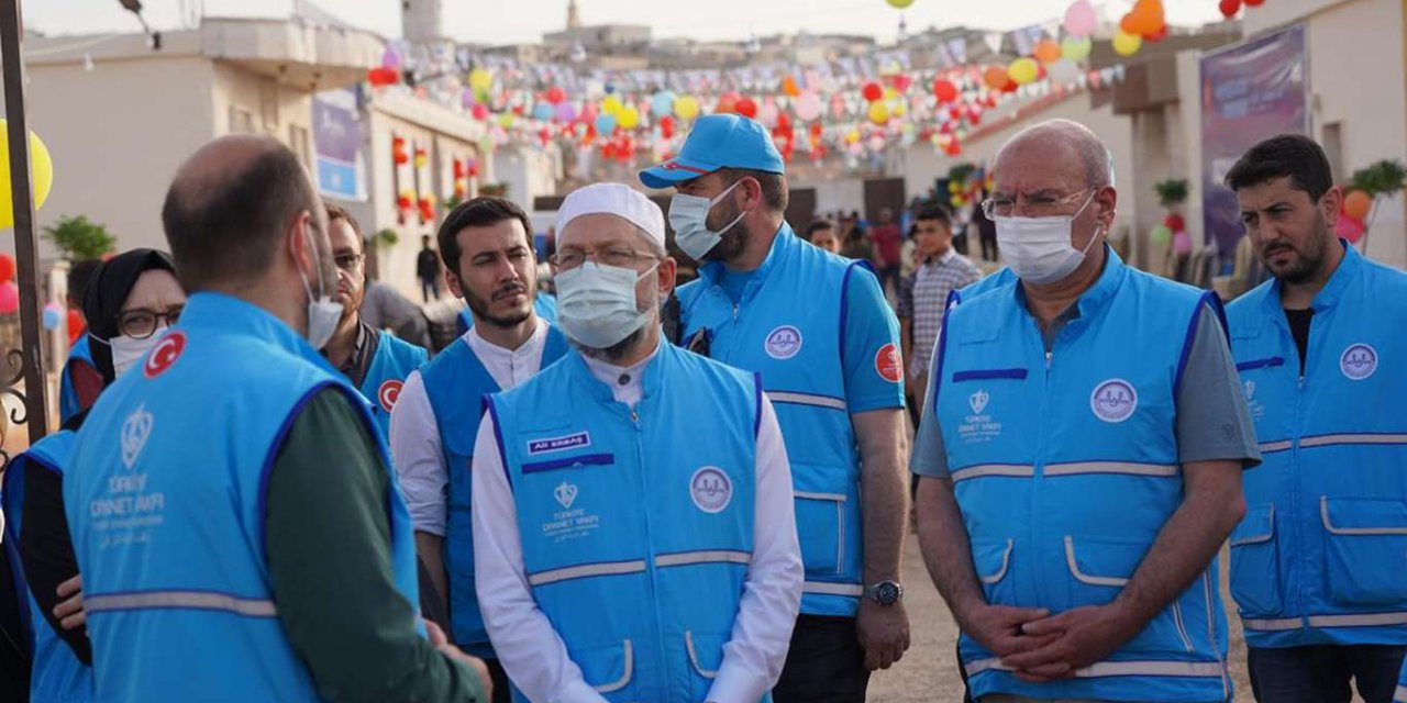 Diyanet İşleri Başkanı Erbaş İdlib'de TDV’nin faaliyetlerini inceledi