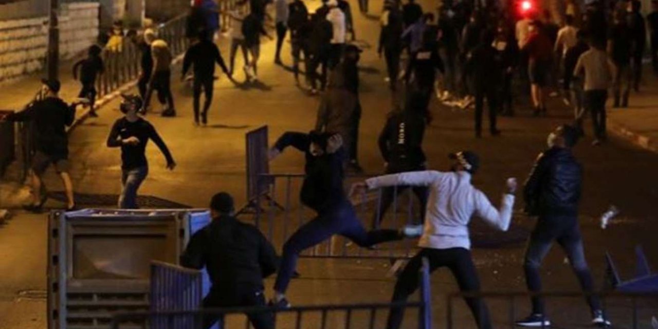 HAMAS direnişçilerin ellerinin tetikte olmasını istedi