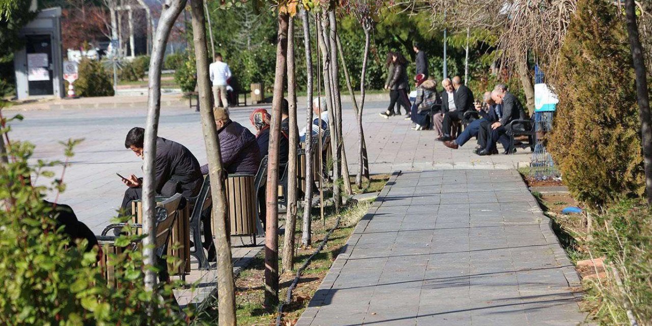 Hava sıcaklıkları iç ve batı bölgelerde artacak