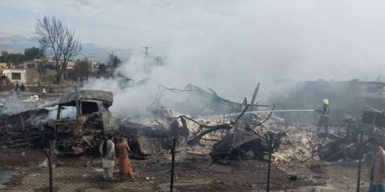 Li Efxanistanê çend tankêrên sotemenîyê şewitîn: 9 mirî