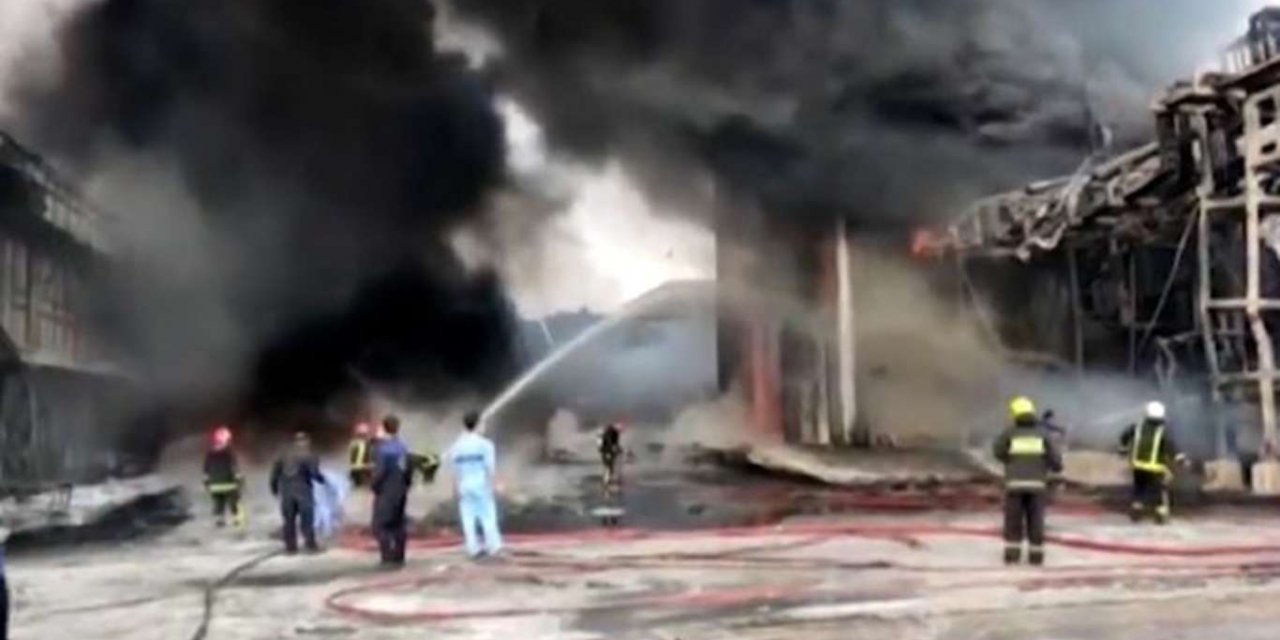 Iran: Huge fire breaks out at chemical plant in Qom