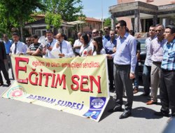 "Ek ders ücretleri ödensin"