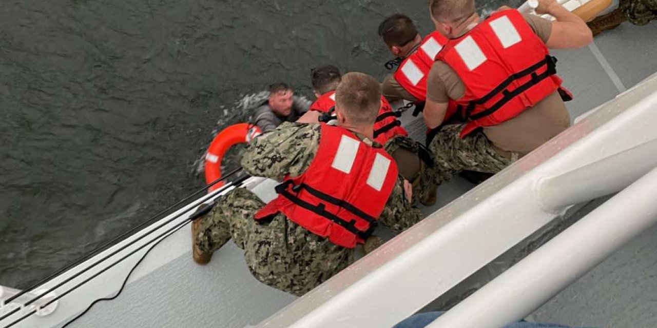 Meksika'dan ABD'ye geçmeye çalışan tekne alabora oldu: 4 ölü
