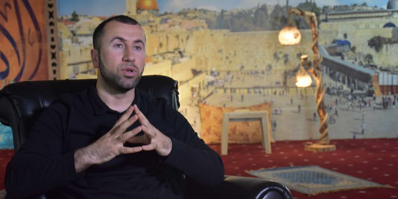 İlahiyatçı Erkuş: İtikaf kendimizi kulluğa ve Rabbimize adamaktır