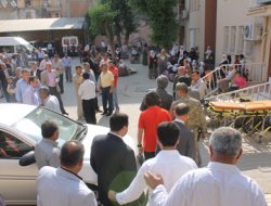 Bismil'de öğrenci servisi kaza yaptı: 1 ölü, 8 yaralı