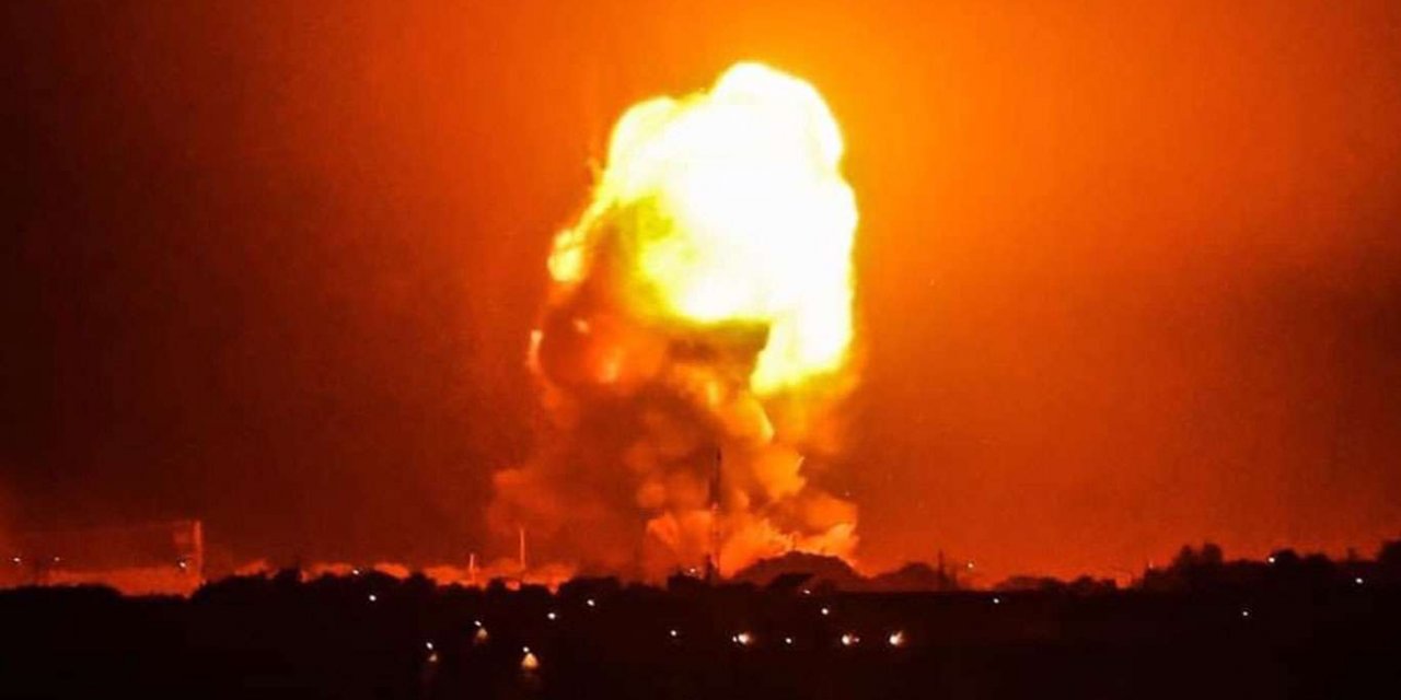 Zionist occupation air forces are heavily bombing Gaza right now