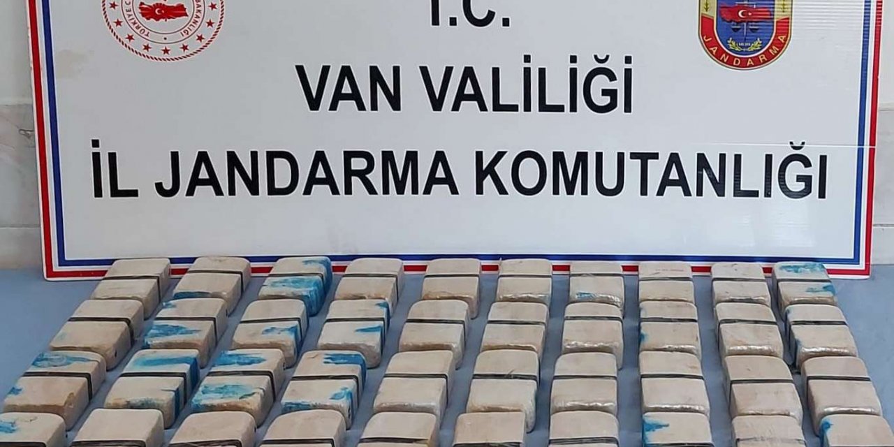 Van'ın Çaldıran ilçesinde 21 kilogram eroin ele geçirildi