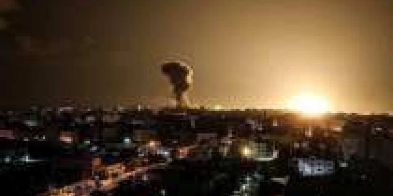 Terorîstênîşxalker li Xazzeyê avahîya Abu Khadra û Qada Al-Saraya bomberan kirin