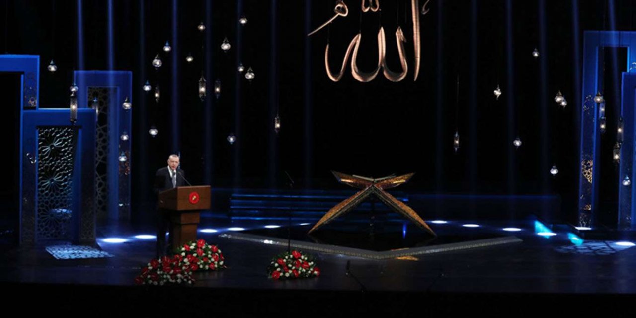 Cumhurbaşkanı Erdoğan: "Avrupa Müslümanlar için bir açık hava hapishanesine dönüşüyor"