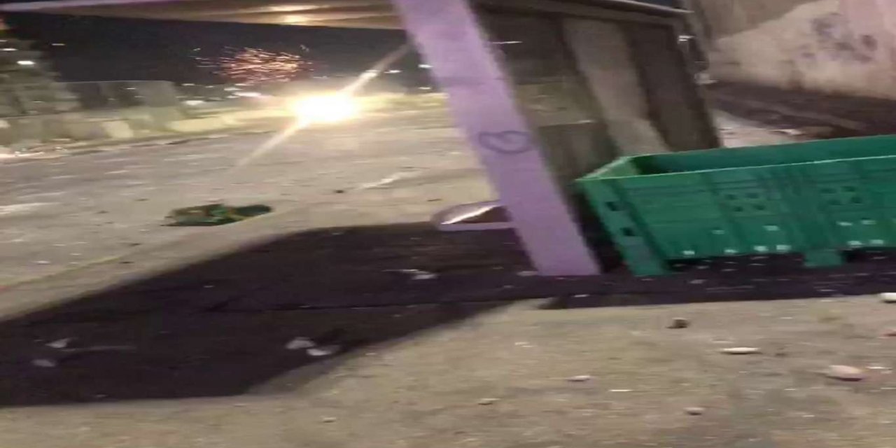 Siyonistên terorîst êrîşî nîştecihên Filistînî yên li kampa Şafatê dikin