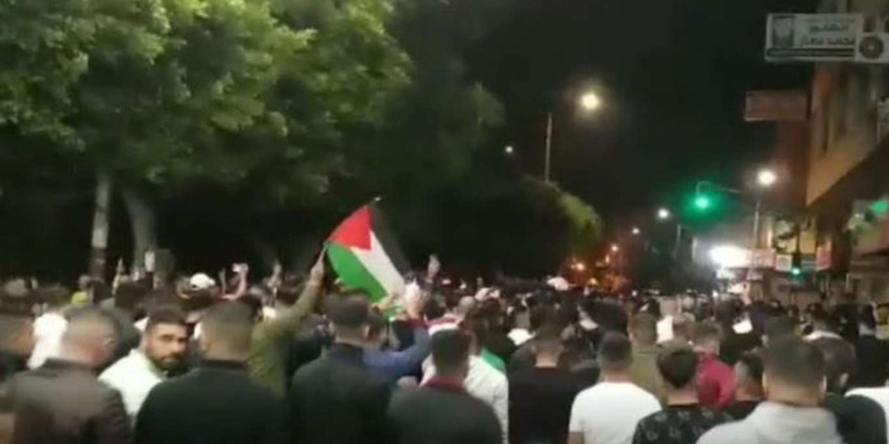 Xortên Filistînî ji bo berxwedanê xwepêşan li dar dixin