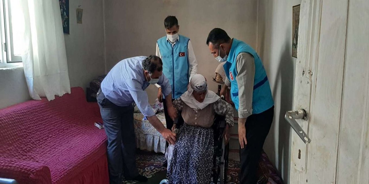 Adıyaman Müftülüğünden engellilere tekerlekli sandalye