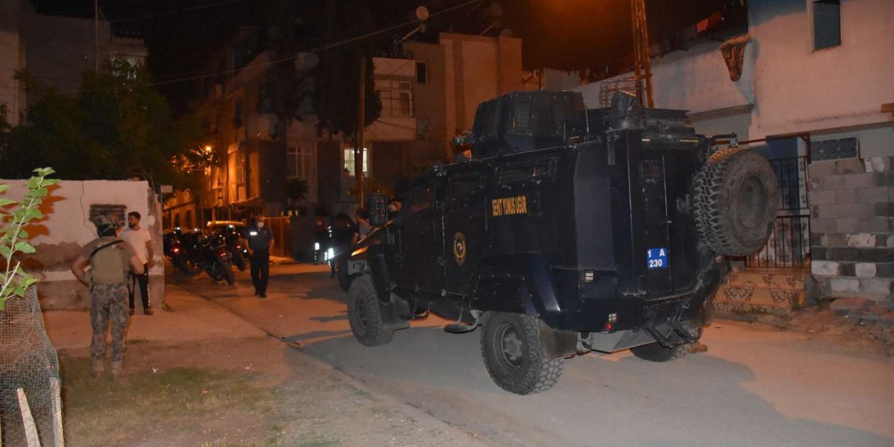 Pompalı tüfekten çıkan saçmalar 5 yaşındaki çocuğu yaraladı