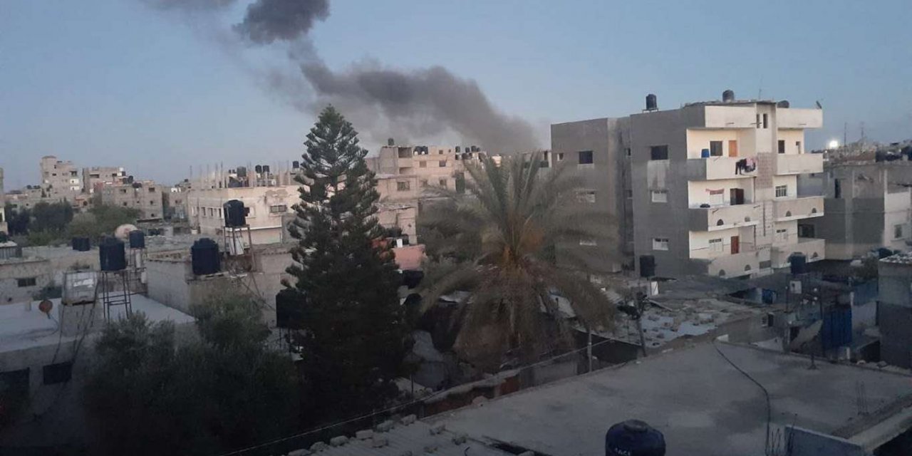 At least 4 civilians killed, 10 others injured in zionist regime airstrikes on Gaza