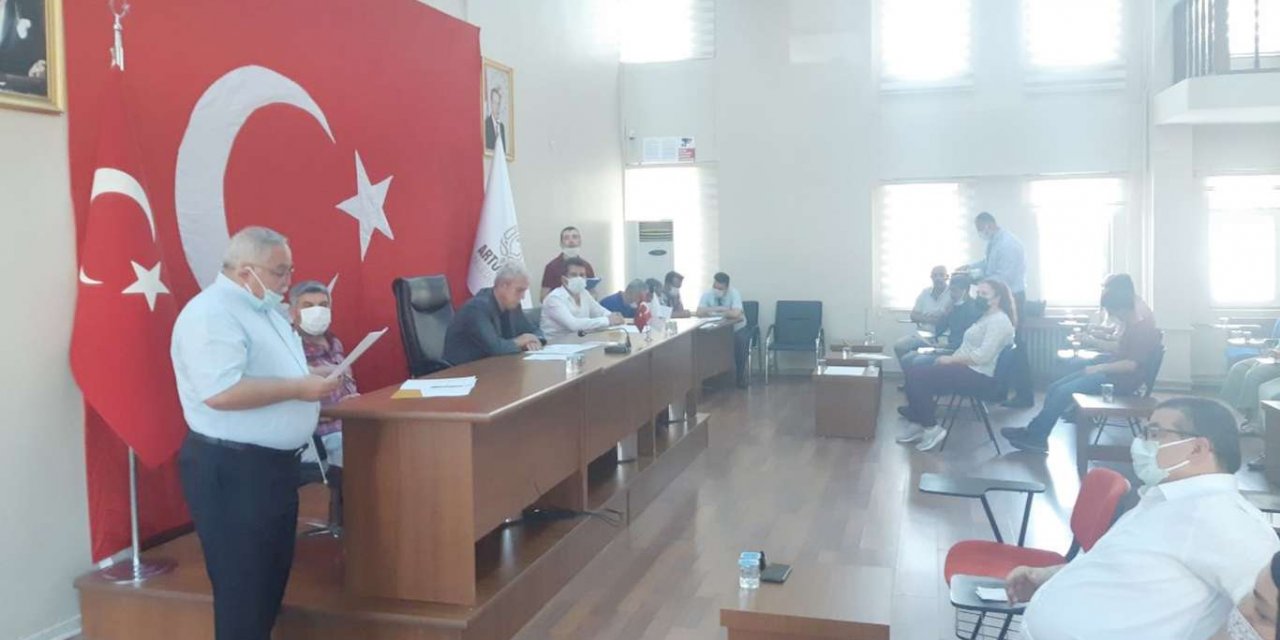 Artuklu Belediye Meclisi’nden israil zulmüne kınama