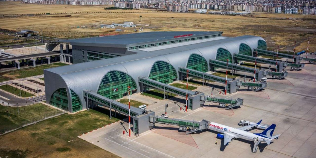 Diyarbakır Havalimanı bir aylığına uçuşlara kapatıldı