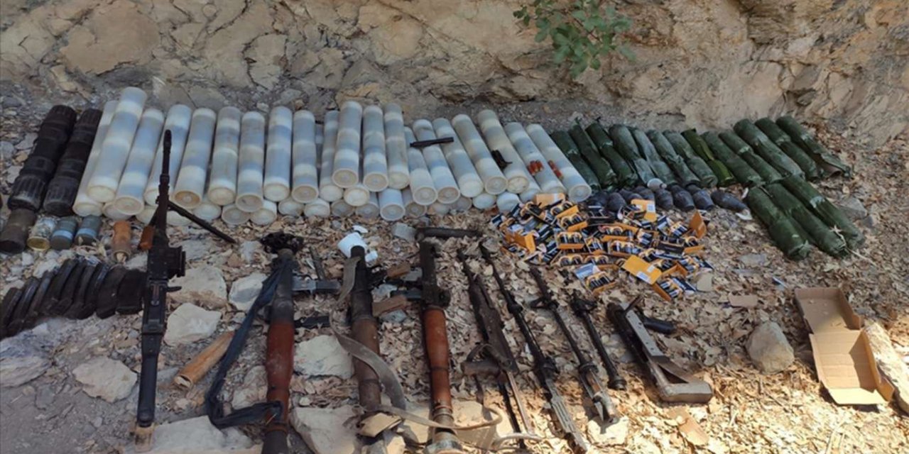 PKK’ye ait çok sayıda silah ve mühimmat ele geçirildi