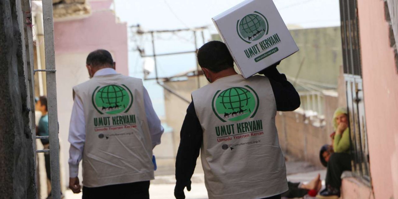 Mardin Umut Kervanı Ramazan ayında binlerce aileye insani yardım ulaştırmanın sevincini yaşıyor