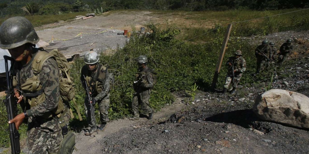 At least 18 people killed in rebel attack in Peru