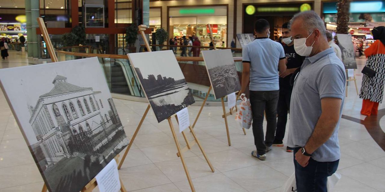 Diyarbakır'ın Fethi'nin yıldönümü nedeniyle kentin bazı noktalarında resim sergisi açıldı