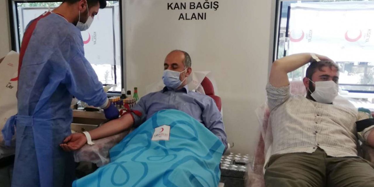 HÜDA PAR Mazıdağı İlçe Teşkilatı kan bağışında bulundu