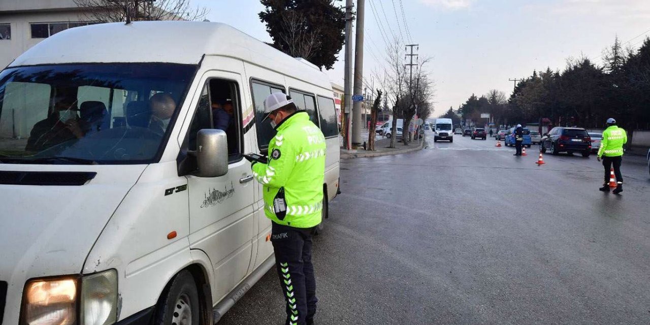 Hafta sonu uygulanan sokağa çıkma kısıtlaması sona erdi