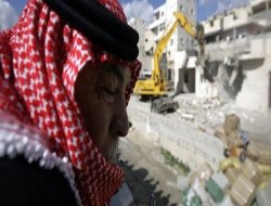 Mescid-i Aksa`nın güneyinde 4 ev yıkıldı