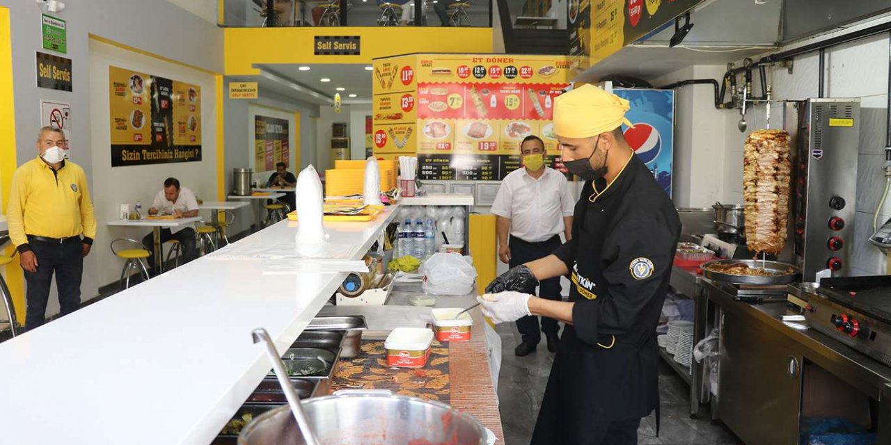 Lokanta, kafe ve restoranlar müşteri kabulüne başladı