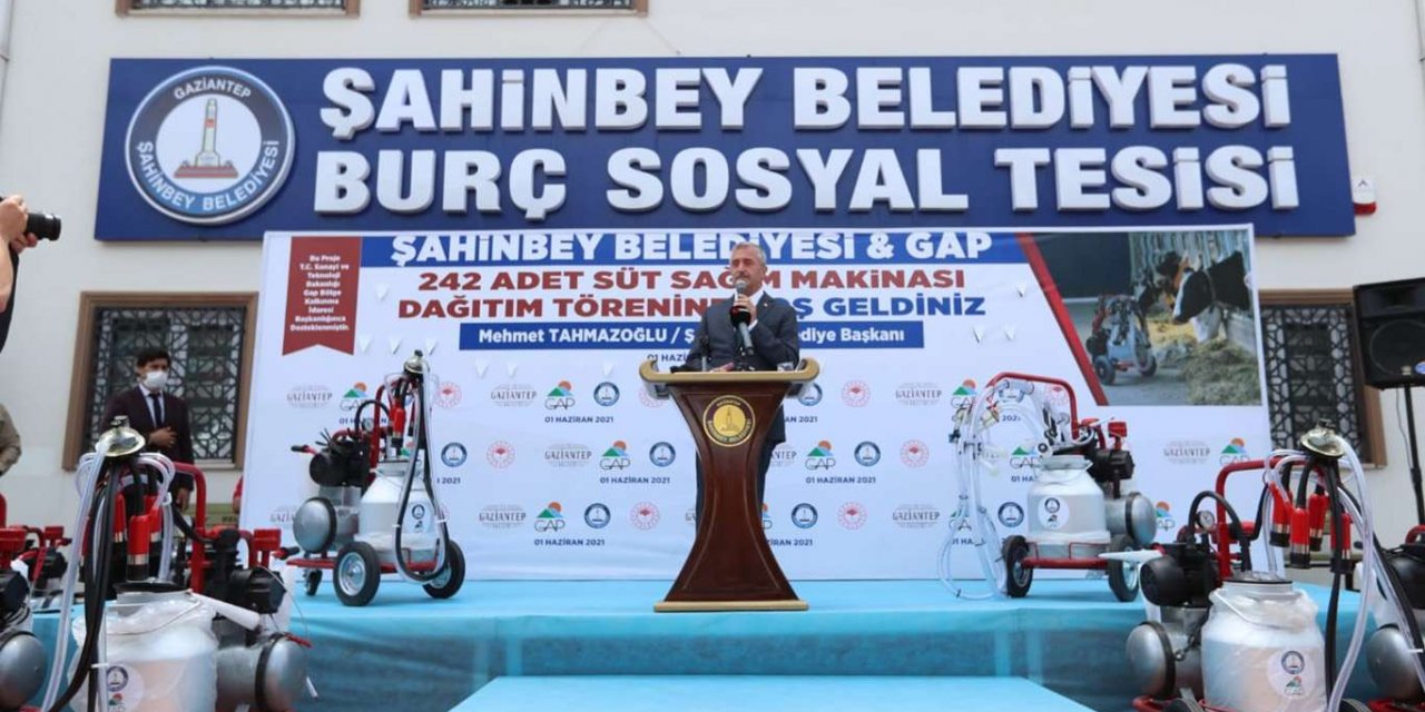 Gaziantep’te hayvan yetiştiricilerine süt sağım makinası desteği