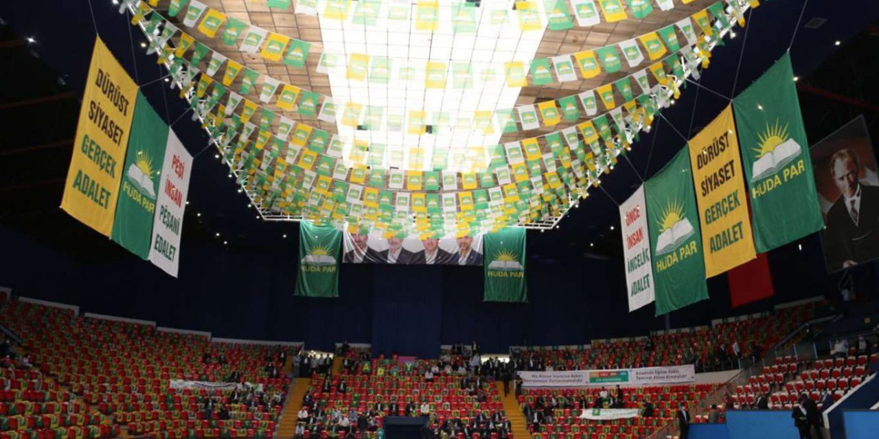 Kongreya Mezin a Asayî ya 4emîn a HUDA PARê dest pê kir