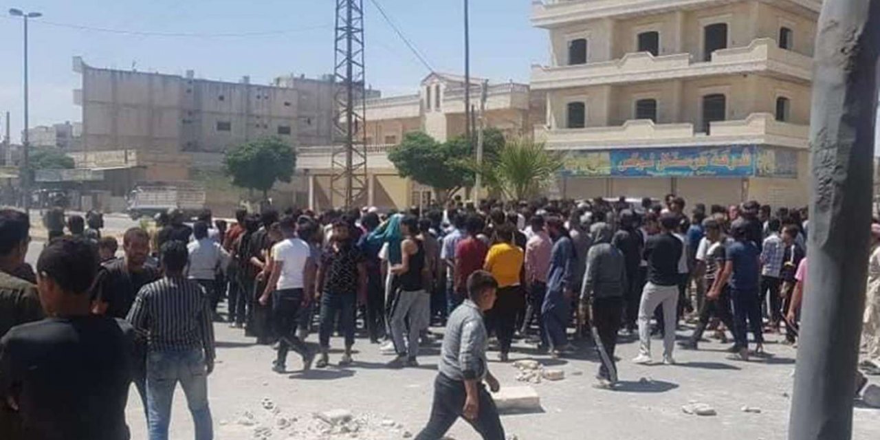 Münbiç'te PKK'nin zorunlu askerlik dayatmasına karşı yapılan gösterilerde 4 kişi öldü