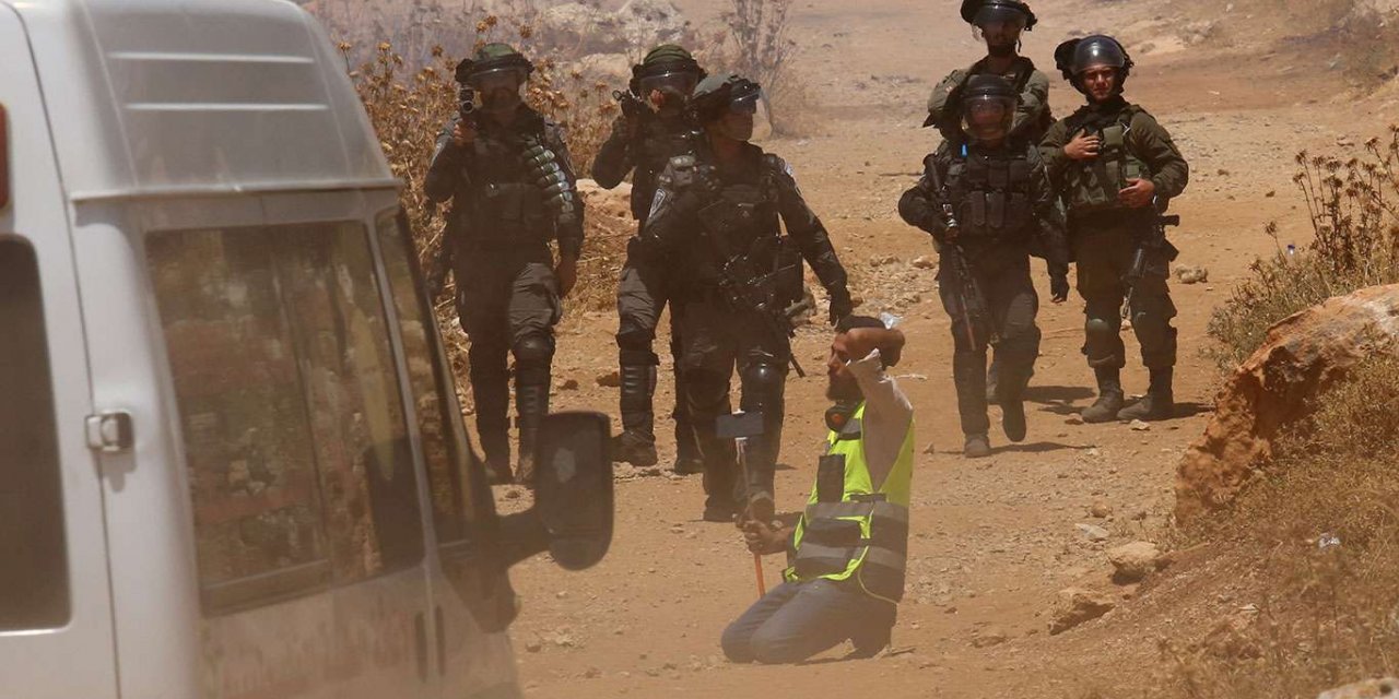 At least 4 Palestinians injured in zionist forces crackdown in occupied West Bank village of Beita