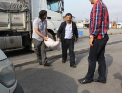 Çuvaldan patlayıcı çıktı